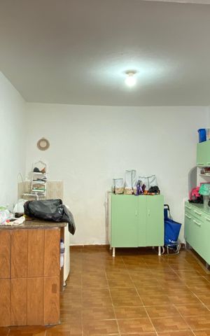 Casa à venda com 159m², 2 quartos e 3 vagas Casa à venda com 159m², 2 quartos e 3 vagasÁrea de Serviço