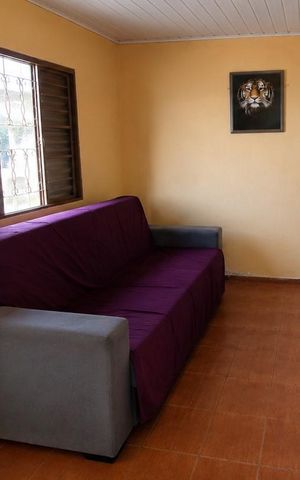 Casa à venda com 106m², 2 quartos e 2 vagas Casa à venda com 106m², 2 quartos e 2 vagasSala