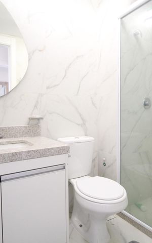 Apartamento à venda com 45m², 1 quarto e sem vagaBanheiro da Suíte 1