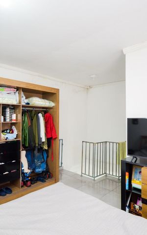 Casa à venda com 187m², 2 quartos e 2 vagasSuíte - Casa 2