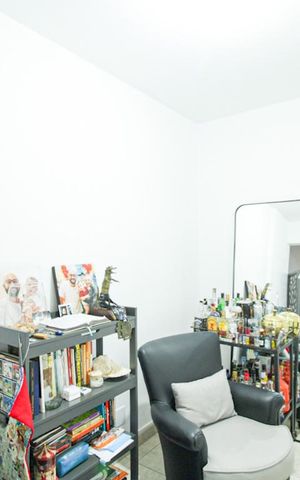 Apartamento à venda com 57m², 2 quartos e 2 vagas Apartamento à venda com 57m², 2 quartos e 2 vagasSala