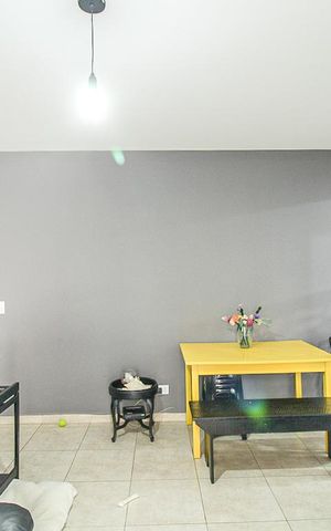 Apartamento à venda com 57m², 2 quartos e 2 vagas Apartamento à venda com 57m², 2 quartos e 2 vagasSala