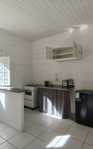Casa para alugar com 21m², 1 quarto e 2 vagas Casa para alugar com 21m², 1 quarto e 2 vagasStudio