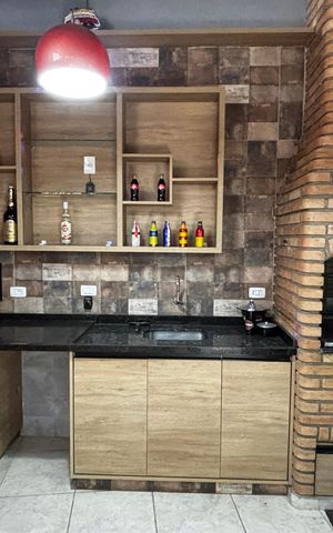 Casa à venda com 250m², 3 quartos e 4 vagas Casa à venda com 250m², 3 quartos e 4 vagasÁrea Gourmet