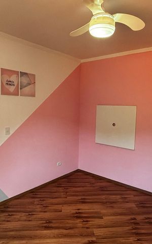Casa à venda com 250m², 3 quartos e 4 vagas Casa à venda com 250m², 3 quartos e 4 vagasQuarto 2