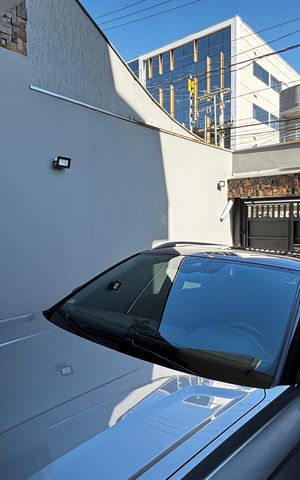 Casa à venda com 250m², 3 quartos e 4 vagas Casa à venda com 250m², 3 quartos e 4 vagasGaragem