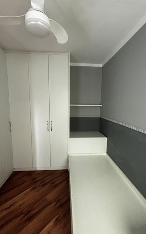 Casa à venda com 250m², 3 quartos e 4 vagas Casa à venda com 250m², 3 quartos e 4 vagasQuarto 1