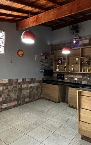 Casa à venda com 250m², 3 quartos e 4 vagas Casa à venda com 250m², 3 quartos e 4 vagasÁrea Gourmet