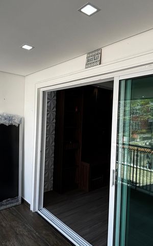 Casa à venda com 250m², 3 quartos e 4 vagas Casa à venda com 250m², 3 quartos e 4 vagasSala Varanda