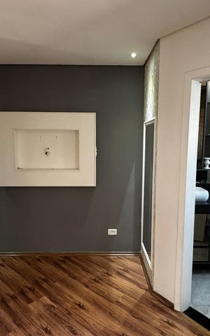 Casa à venda com 250m², 3 quartos e 4 vagas Casa à venda com 250m², 3 quartos e 4 vagasSuite