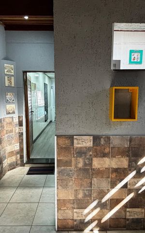 Casa à venda com 250m², 3 quartos e 4 vagas Casa à venda com 250m², 3 quartos e 4 vagasÁrea Gourmet