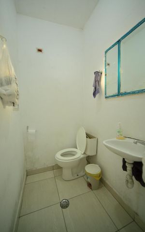 Casa à venda com 316m², 3 quartos e sem vagaBanheiro -  edícula 