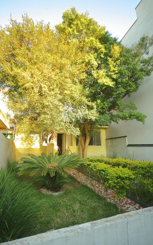 Casa à venda com 316m², 3 quartos e sem vagaJardim/ Quintal /Edícula 