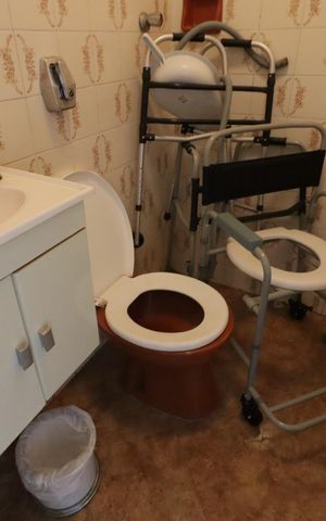 Apartamento para alugar com 110m², 3 quartos e 2 vagasBanheiro de Serviço