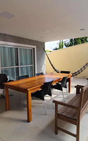 Casa de condomínio para alugar com 285m², 3 quartos e 4 vagasÁrea Externa