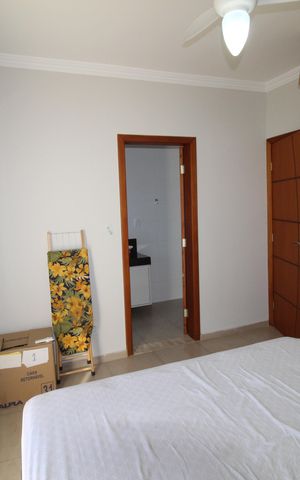 Casa de condomínio para alugar com 285m², 3 quartos e 4 vagasSuíte 2