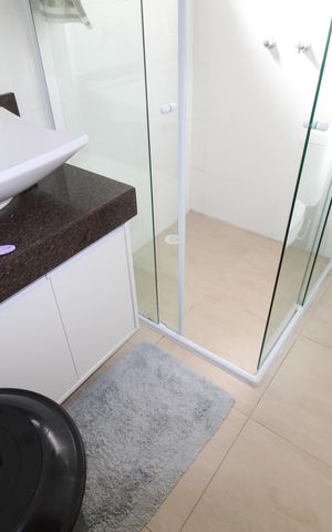 Casa de condomínio para alugar com 285m², 3 quartos e 4 vagasBanheiro da Suíte 3