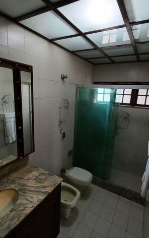 Casa à venda com 447m², 4 quartos e 4 vagas