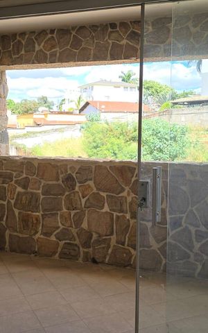 Apartamento à venda com 267m², 3 quartos e 1 vaga