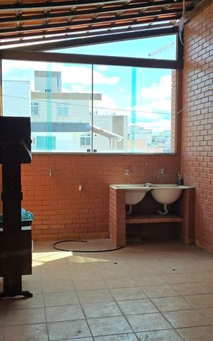 Apartamento à venda com 267m², 3 quartos e 1 vaga Apartamento à venda com 267m², 3 quartos e 1 vagaÁrea externa