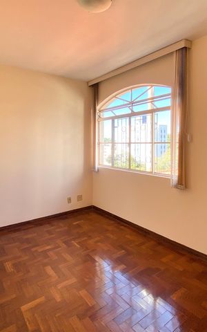 Apartamento para alugar com 110m², 3 quartos e 1 vaga Apartamento para alugar com 110m², 3 quartos e 1 vagaSala