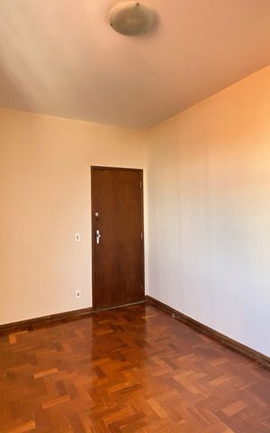 Apartamento para alugar com 110m², 3 quartos e 1 vaga Apartamento para alugar com 110m², 3 quartos e 1 vagaSala