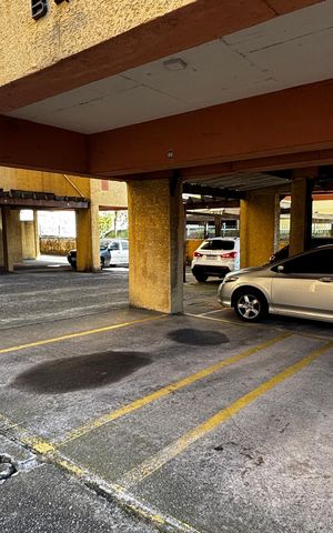 Apartamento à venda com 56m², 2 quartos e 1 vaga Apartamento à venda com 56m², 2 quartos e 1 vagaGaragem