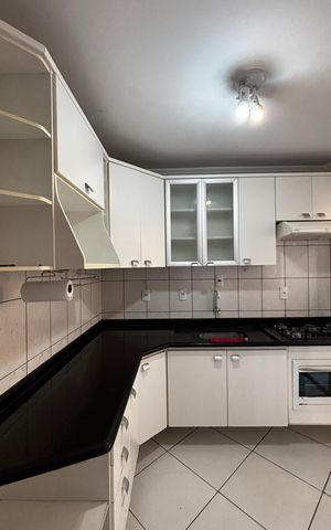 Apartamento à venda com 56m², 2 quartos e 1 vaga Apartamento à venda com 56m², 2 quartos e 1 vagaCozinha