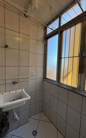 Apartamento à venda com 56m², 2 quartos e 1 vaga Apartamento à venda com 56m², 2 quartos e 1 vagaÁrea de Serviço