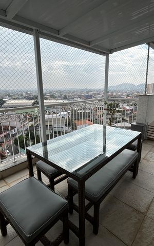 Apartamento à venda com 147m², 4 quartos e 2 vagasCobertura