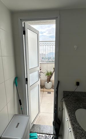 Apartamento à venda com 147m², 4 quartos e 2 vagasBanheiro do Quarto 3 - Suíte