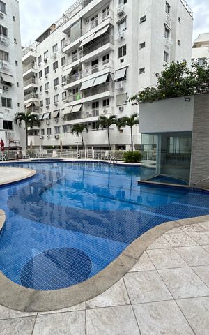 Apartamento à venda com 147m², 4 quartos e 2 vagasÁrea comum - Piscina