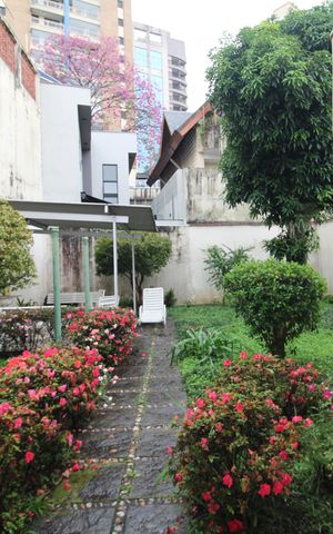 Casa à venda com 438m², 4 quartos e 6 vagasÁrea de Serviço