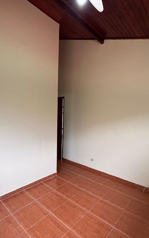 Casa de condomínio para alugar com 350m², 5 quartos e 6 vagas Casa de condomínio para alugar com 350m², 5 quartos e 6 vagasSuite 3
