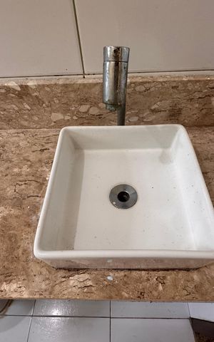 Casa de condomínio para alugar com 350m², 5 quartos e 6 vagas Casa de condomínio para alugar com 350m², 5 quartos e 6 vagasSuite 1 Master - Banheiro