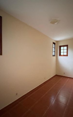 Casa de condomínio para alugar com 350m², 5 quartos e 6 vagas Casa de condomínio para alugar com 350m², 5 quartos e 6 vagasQuarto