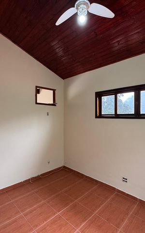 Casa de condomínio para alugar com 350m², 5 quartos e 6 vagas Casa de condomínio para alugar com 350m², 5 quartos e 6 vagasSuite 3