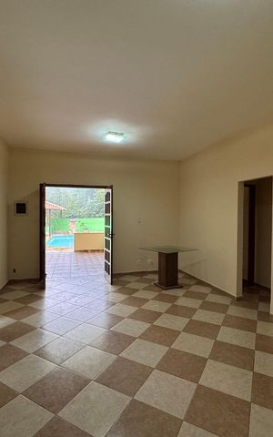Casa de condomínio para alugar com 350m², 5 quartos e 6 vagas Casa de condomínio para alugar com 350m², 5 quartos e 6 vagasSala