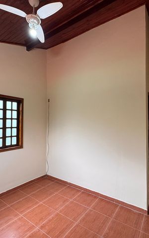 Casa de condomínio para alugar com 350m², 5 quartos e 6 vagas Casa de condomínio para alugar com 350m², 5 quartos e 6 vagasSuite 3