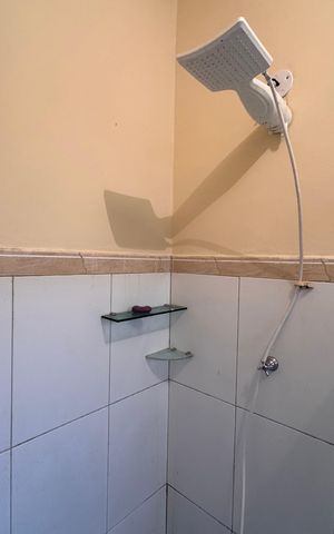 Casa de condomínio para alugar com 350m², 5 quartos e 6 vagas Casa de condomínio para alugar com 350m², 5 quartos e 6 vagasSuite 2 - Banheiro