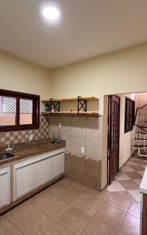 Casa de condomínio para alugar com 350m², 5 quartos e 6 vagas Casa de condomínio para alugar com 350m², 5 quartos e 6 vagasCozinha
