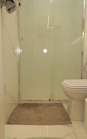 Apartamento à venda com 147m², 3 quartos e 2 vagasBanheiro da Suíte 1