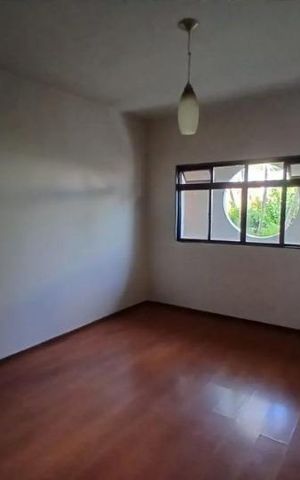 Casa para alugar com 170m², 4 quartos e 2 vagas Casa para alugar com 170m², 4 quartos e 2 vagasQuarto 4