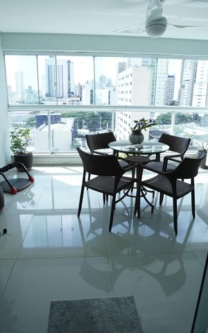 Apartamento para alugar com 139m², 3 quartos e 1 vaga