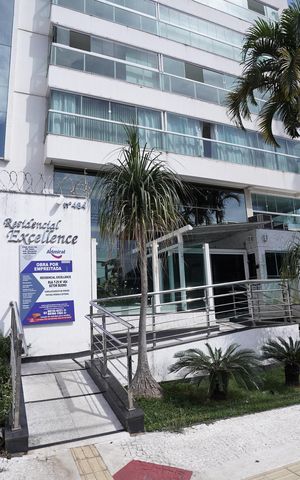 Apartamento para alugar com 139m², 3 quartos e 1 vaga