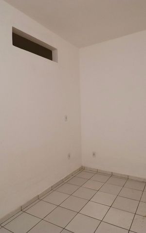 Casa para alugar com 5072m², 1 quarto e sem vagaSala
