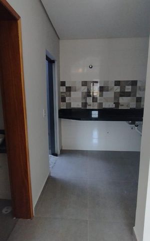 Casa à venda com 130m², 3 quartos e 4 vagas