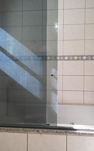 Casa para alugar com 350m², 4 quartos e 3 vagasBanheiro da Suíte