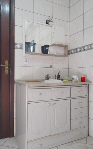 Casa para alugar com 350m², 4 quartos e 3 vagasBanheiro da Suíte