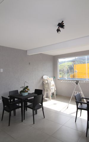 Casa à venda com 150m², 3 quartos e 2 vagasÁrea de Serviço